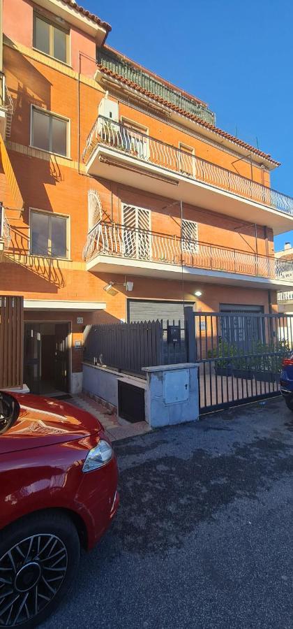 Appartamento Roma 800Mt Dalla Metro Eksteriør billede